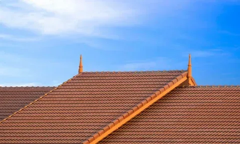 how much does it cost to replace a roof