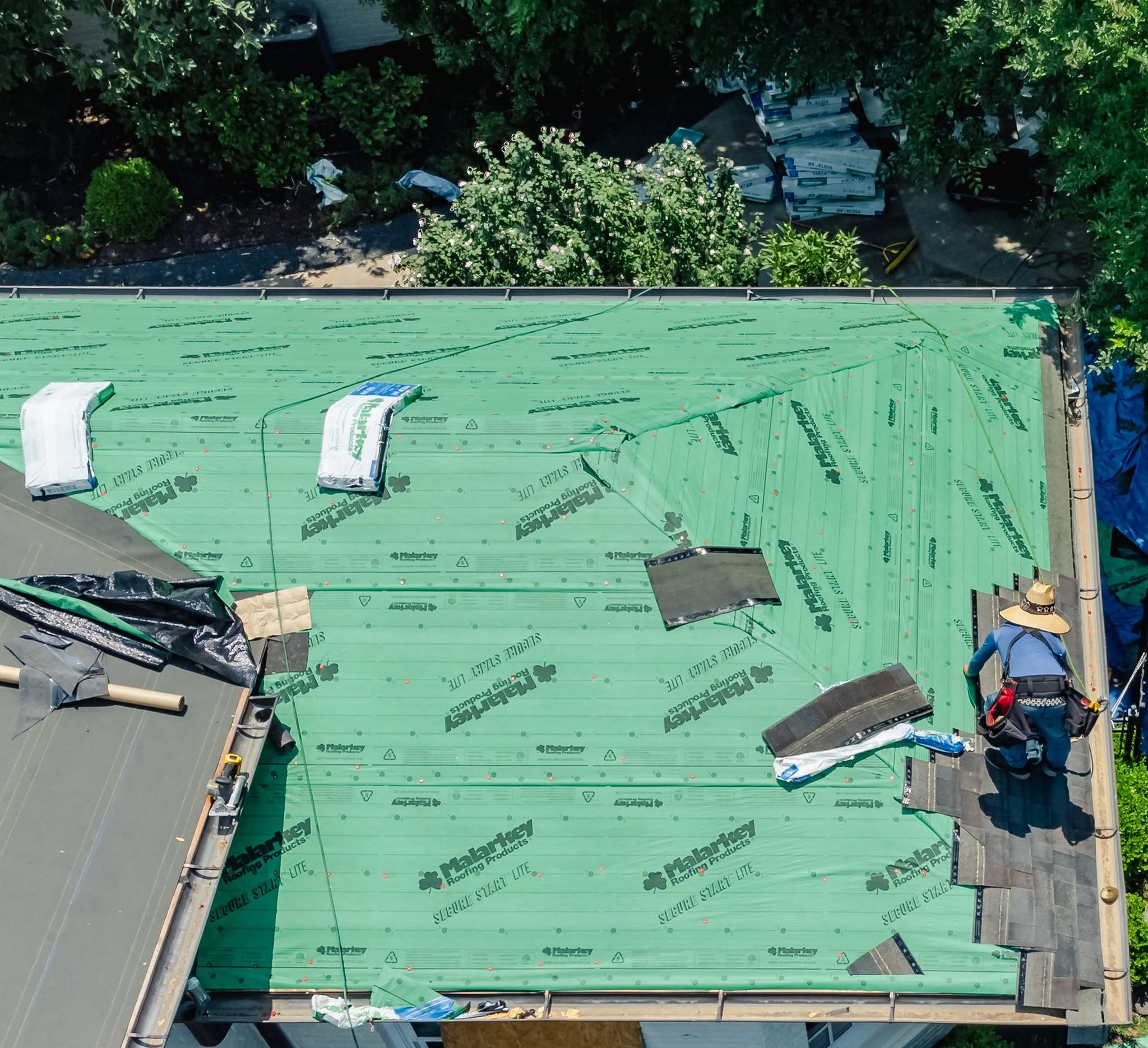 Waterloo Roofing & Services cover image